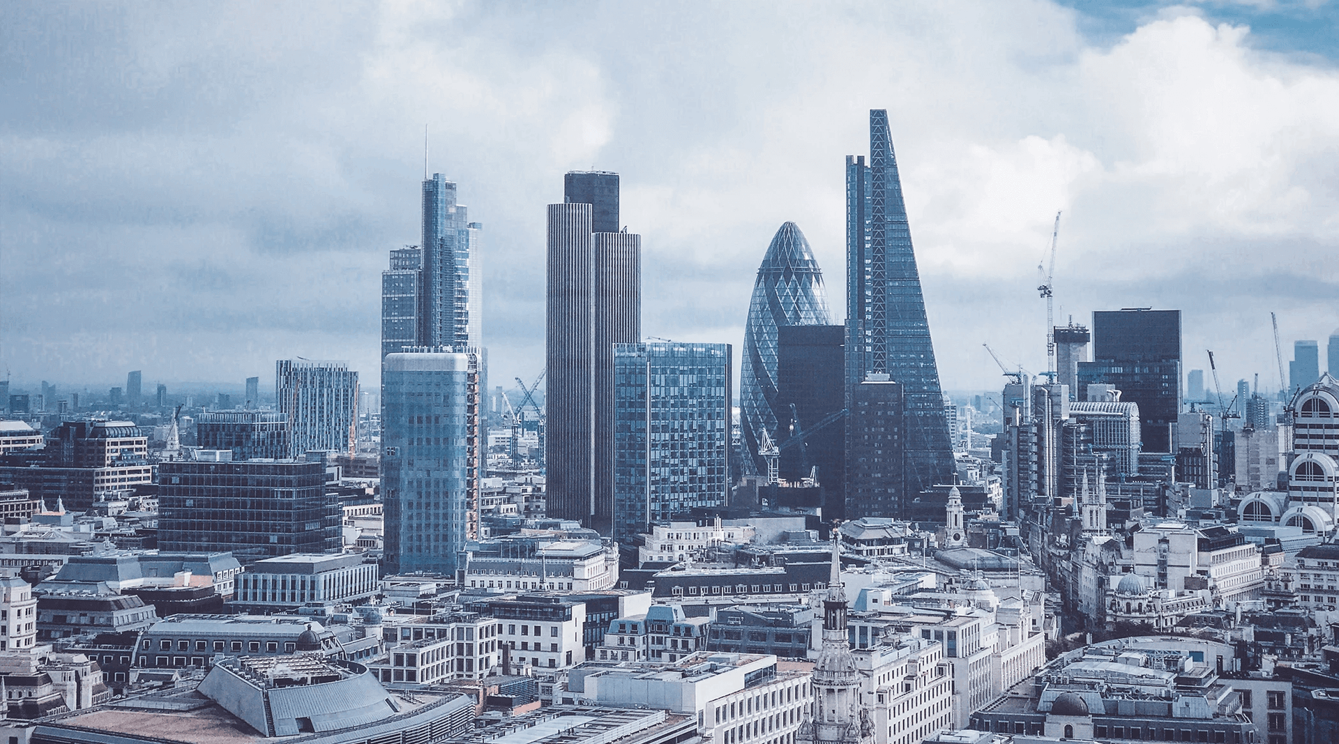 City of London architecture surrounding the Lloyds Building